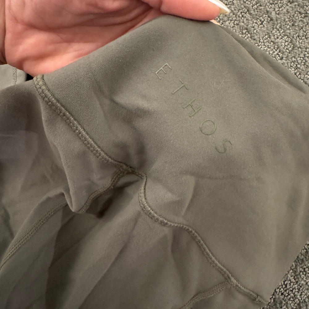 ETHOS LEGGINGS - Picture 9 of 10